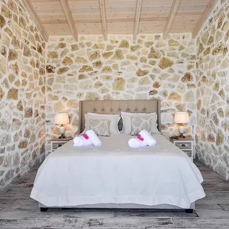 Semeli Villa