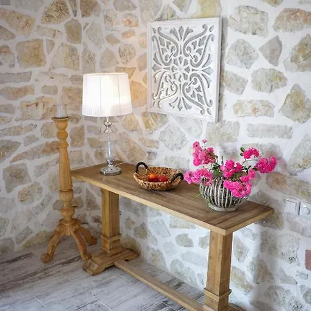 Semeli Villa Magazia